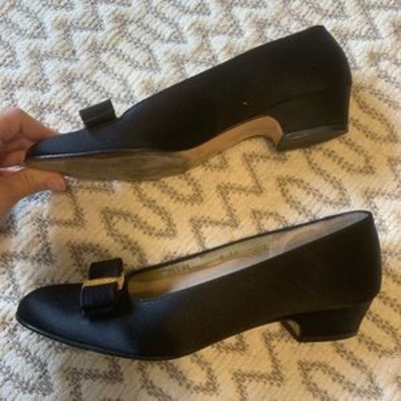 SALVATORE FERRAGAMO SHOES - Picture 6 of 7